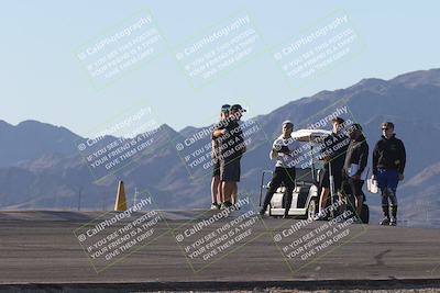 media/Oct-30-2025-Racers Edge (Thu) [[dabbdaf680]]/1-Around the Pits- Track Walk/